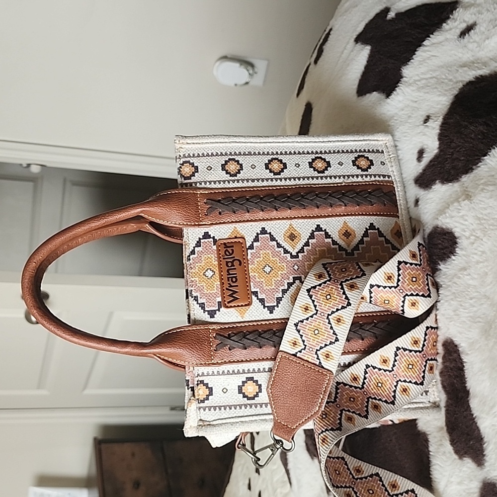 Wrangler Aztec purse